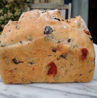 Zorba de Griek brood1